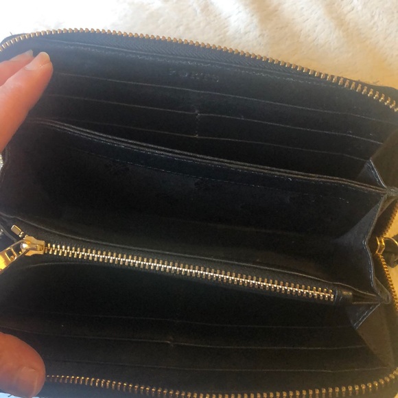 Ports snake Print Leather Zip Around Wallet - Picture 6 of 7